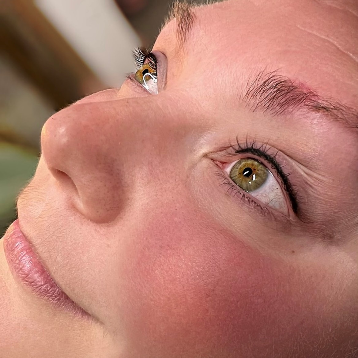 Semi-permanent eyeliner at Vybe Beauty